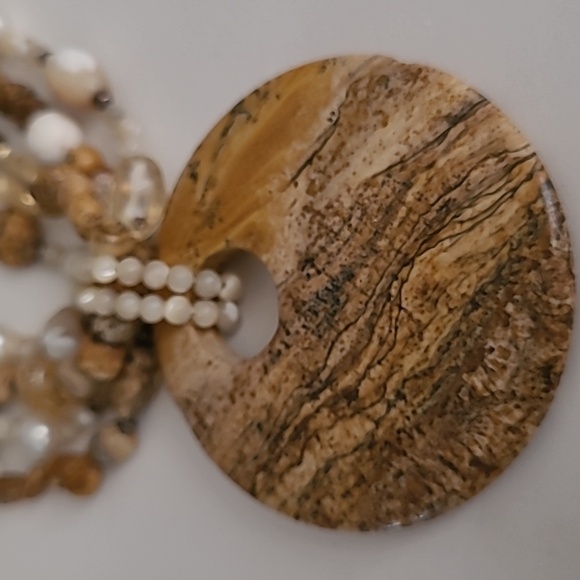 Necklace - Picture 3 of 7